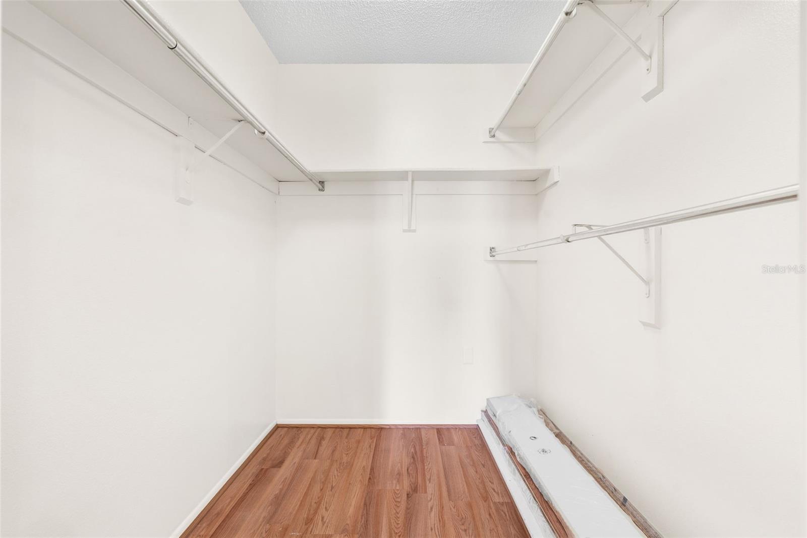 Image 19 of 40 For 4108 43rd Avenue W