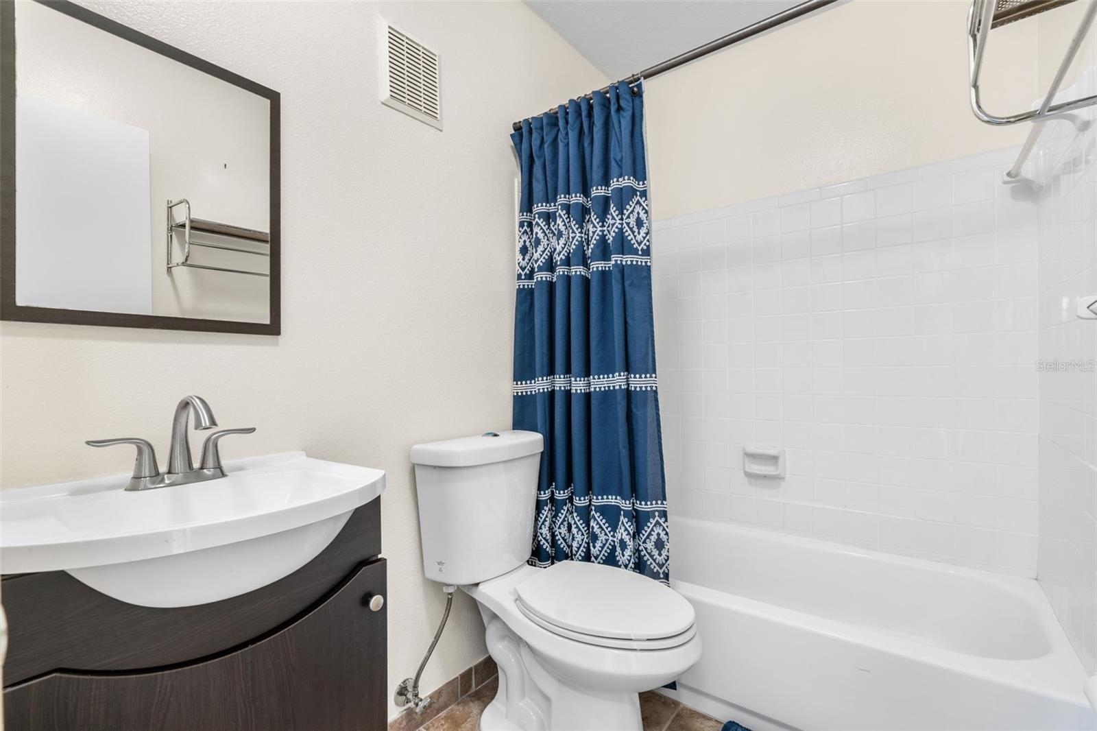 Image 23 of 40 For 4108 43rd Avenue W