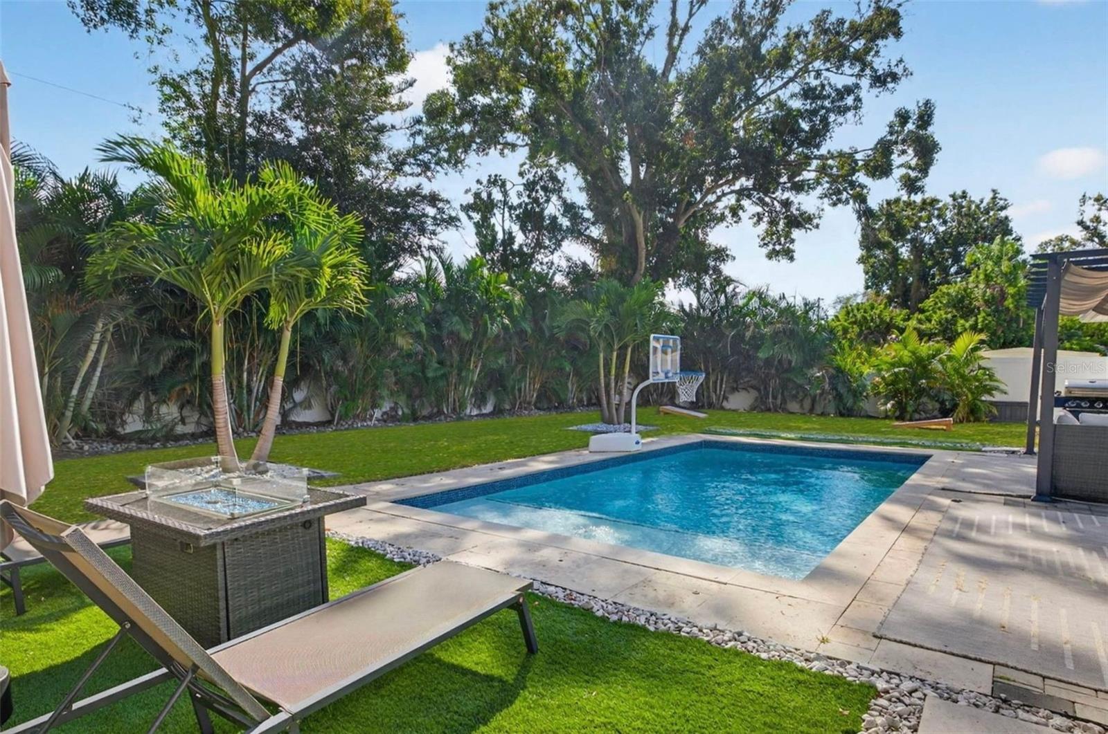 Image 28 of 39 For 4495 77th Way N