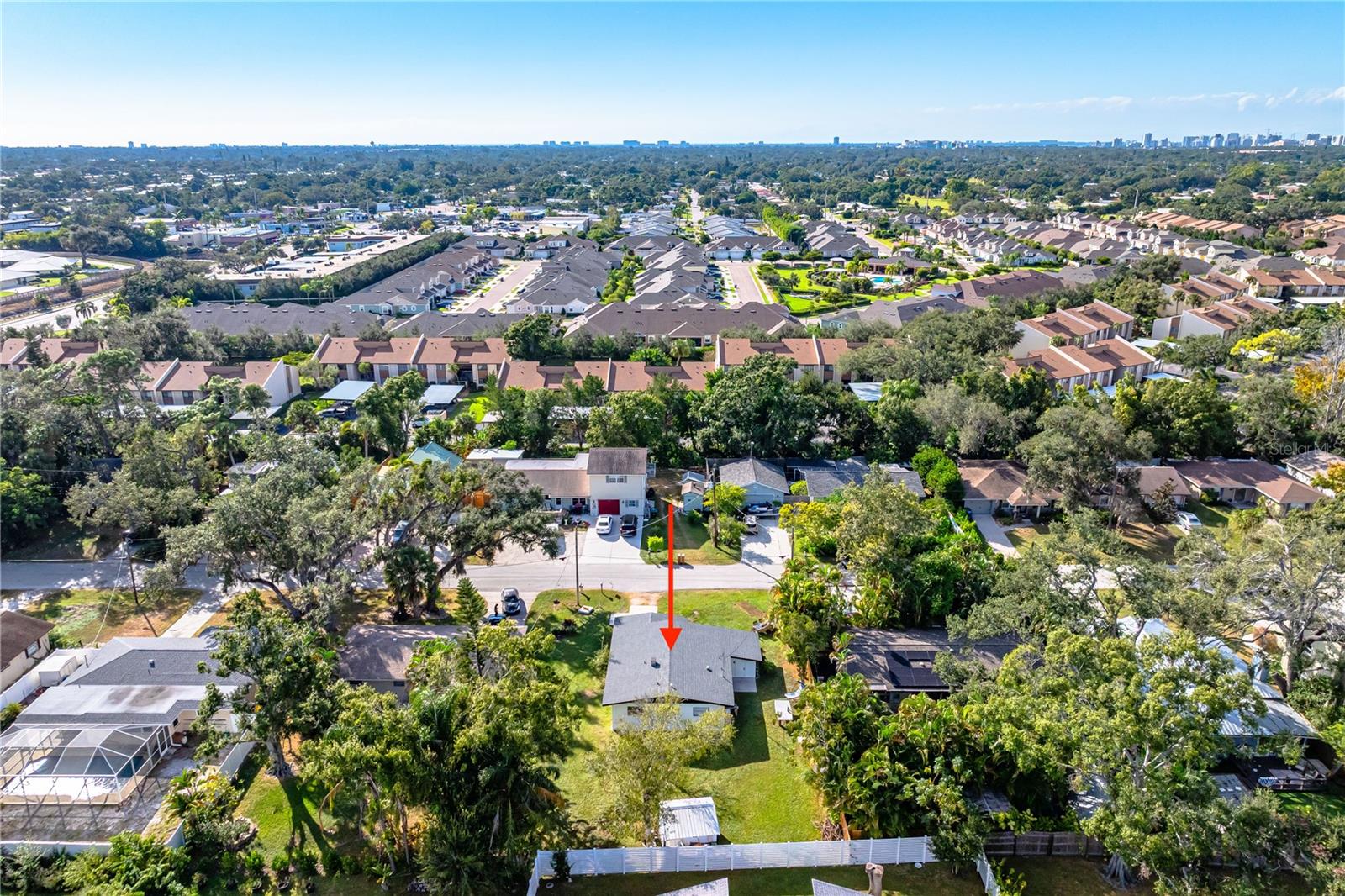 Image 46 of 59 For 2611 Huntington Avenue