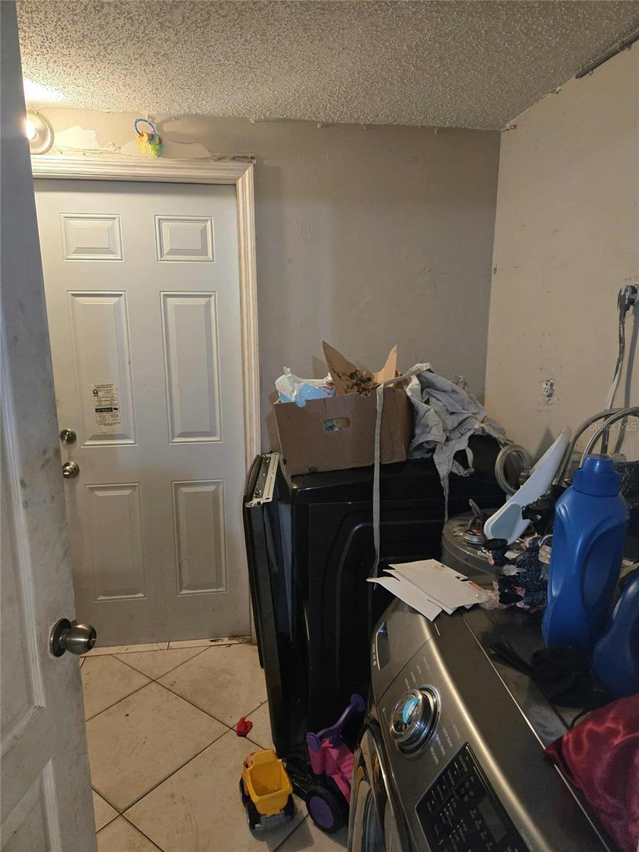 Image 17 of 20 For 5919 13th Street Court E