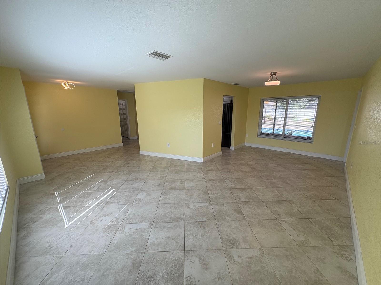 Image 12 of 58 For 1117 Angela Maria Road