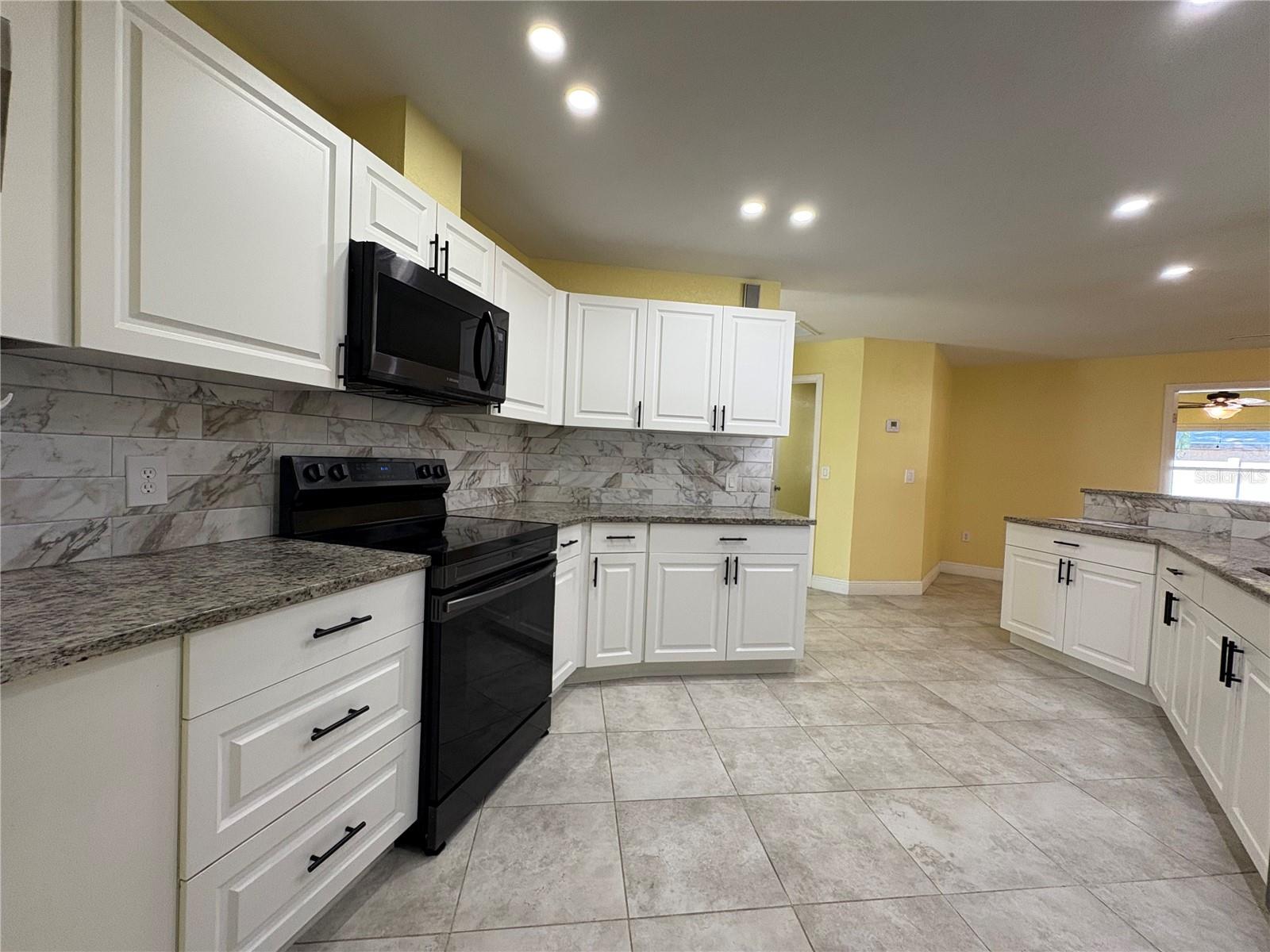 Image 22 of 58 For 1117 Angela Maria Road