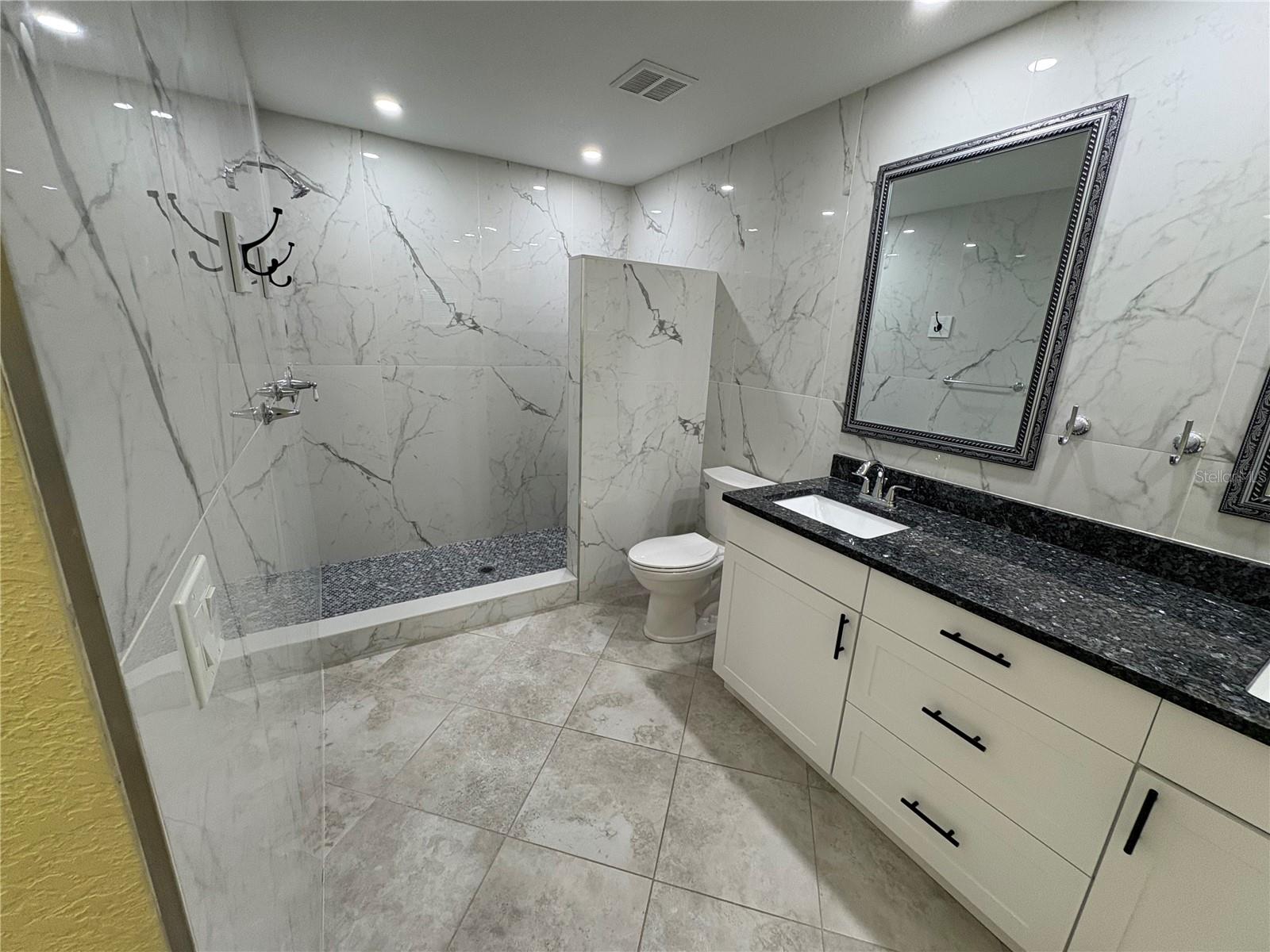 Image 37 of 58 For 1117 Angela Maria Road