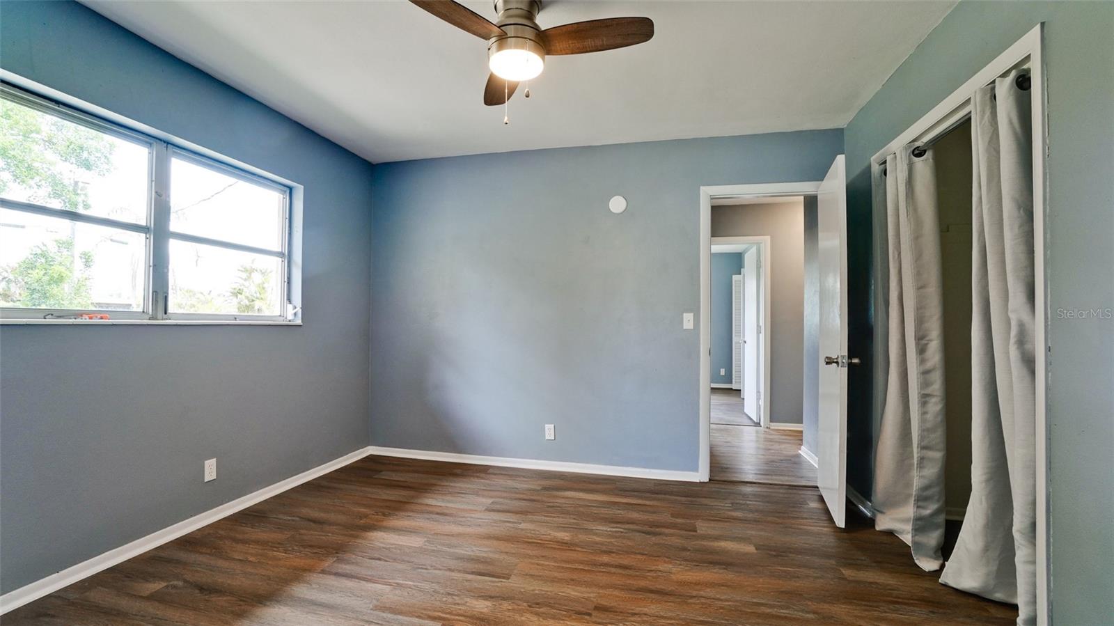 Image 14 of 57 For 3704 17th Avenue W