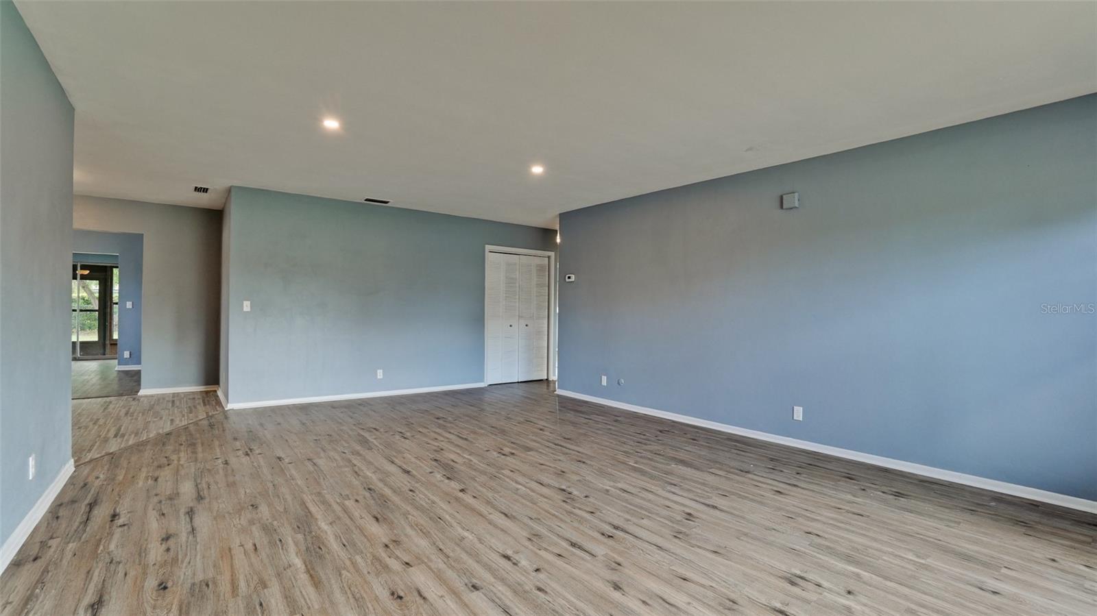 Image 4 of 57 For 3704 17th Avenue W