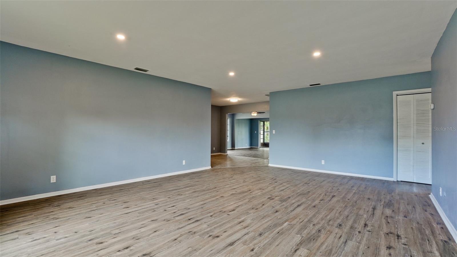 Image 5 of 57 For 3704 17th Avenue W