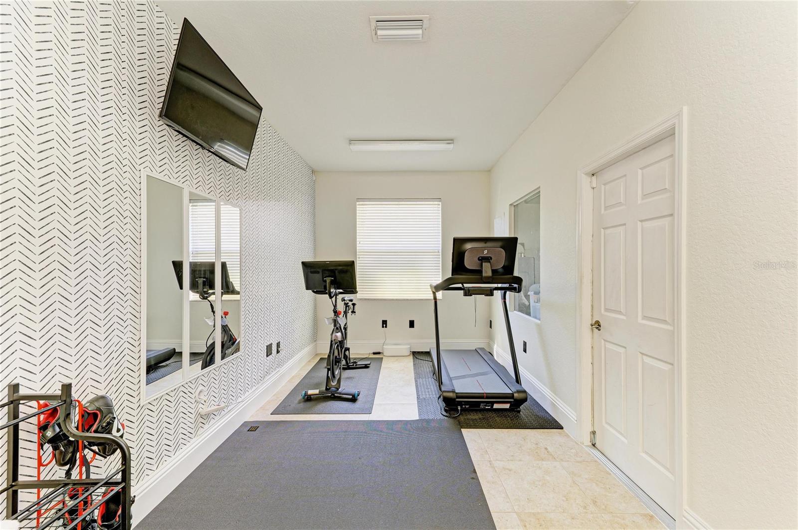 Image 54 of 74 For 11720 Clubhouse Drive