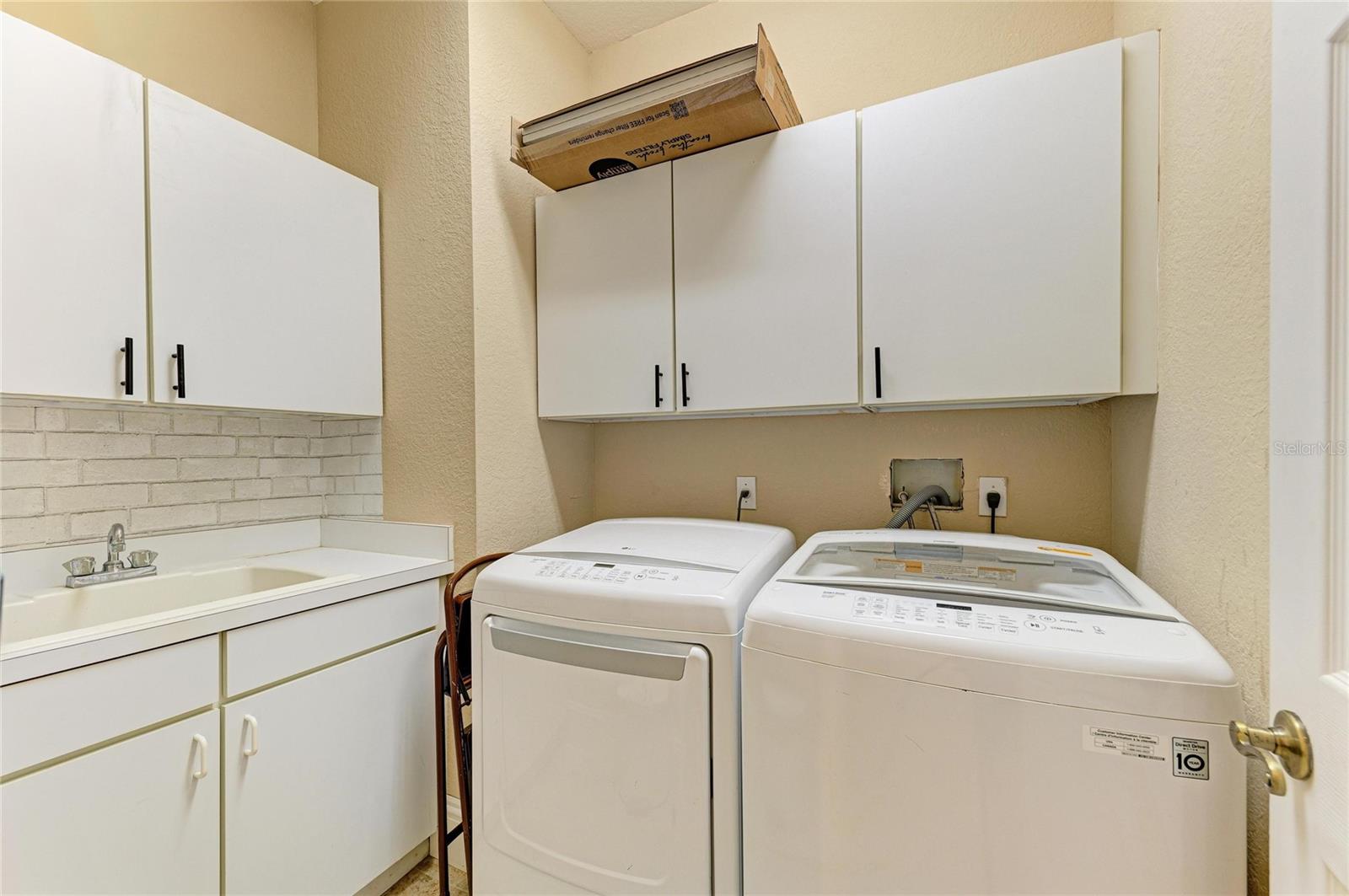 Image 56 of 74 For 11720 Clubhouse Drive