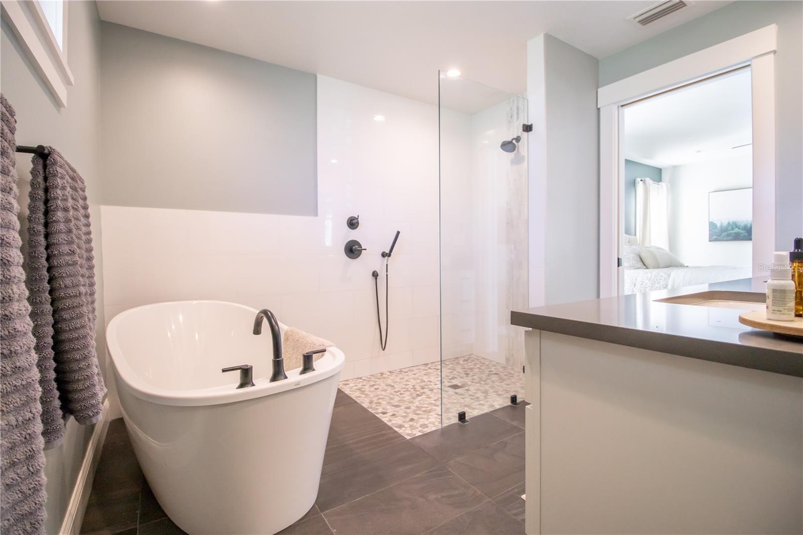 Image 23 of 59 For 118 Tatum Road