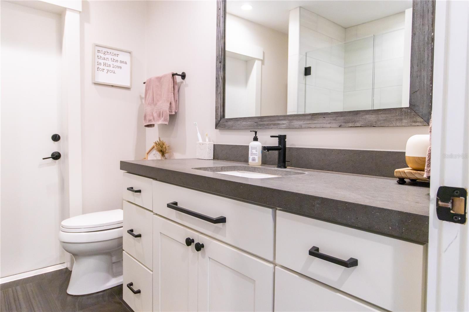 Image 27 of 59 For 118 Tatum Road