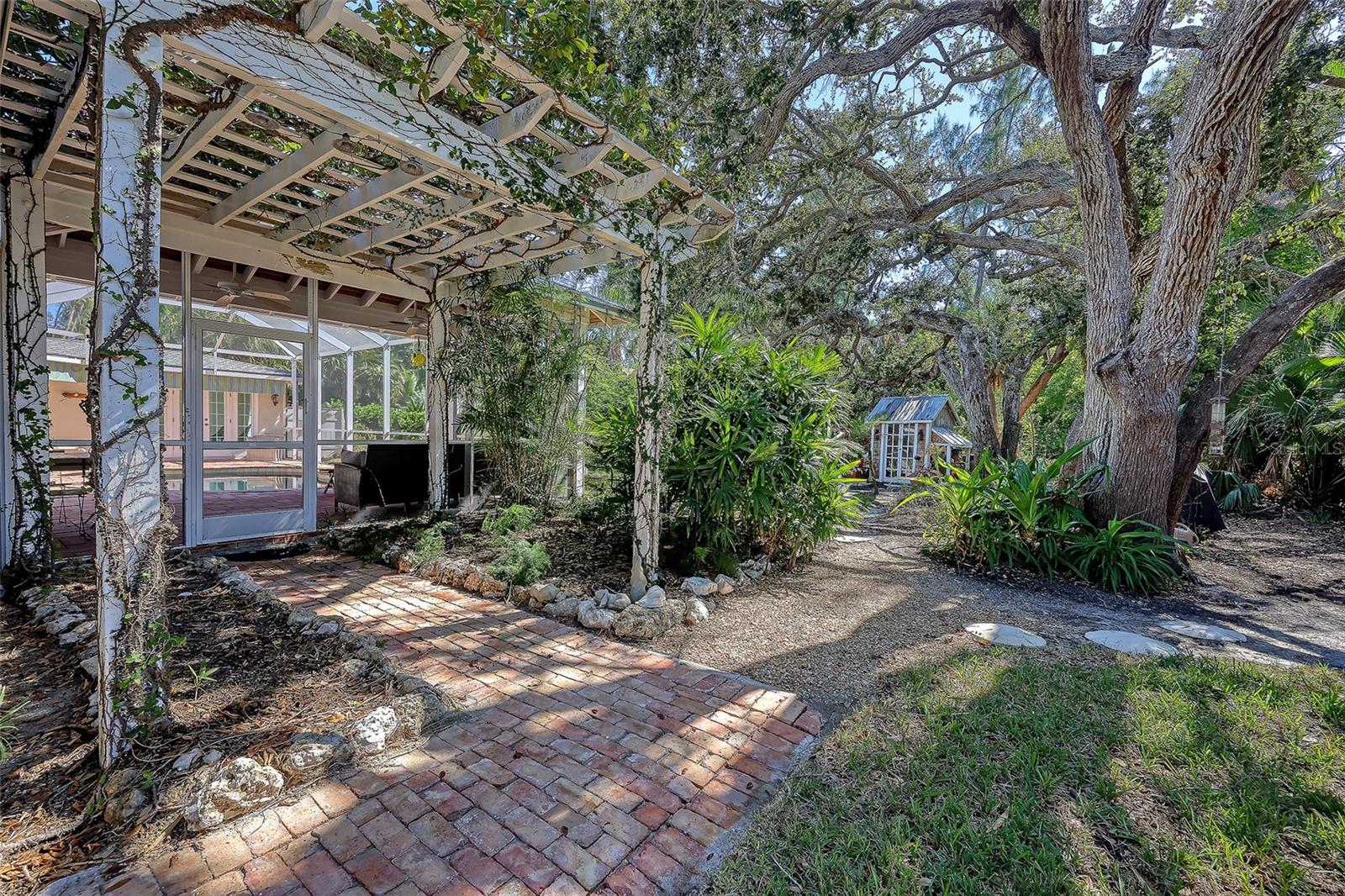 Image 53 of 61 For 618 Buttonwood Drive