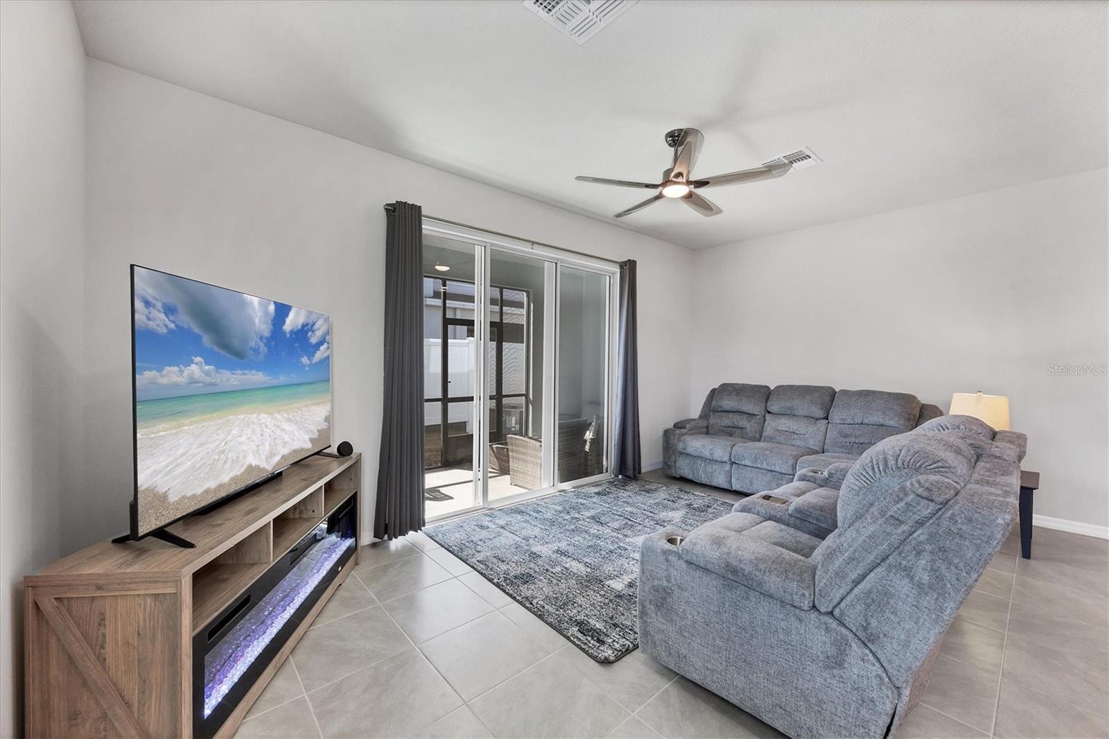 Image 10 of 52 For 2862 Newbern Banks Drive