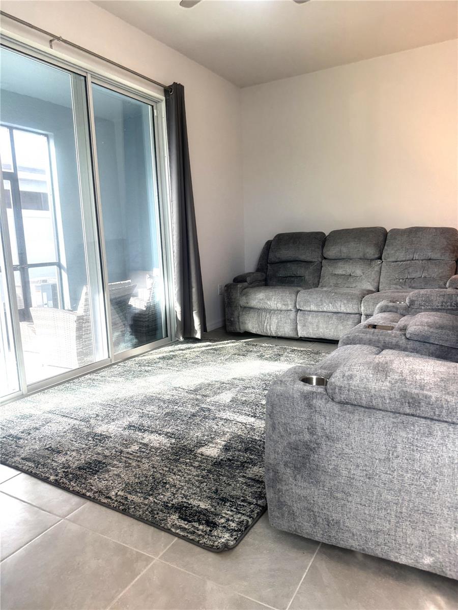 Image 11 of 52 For 2862 Newbern Banks Drive