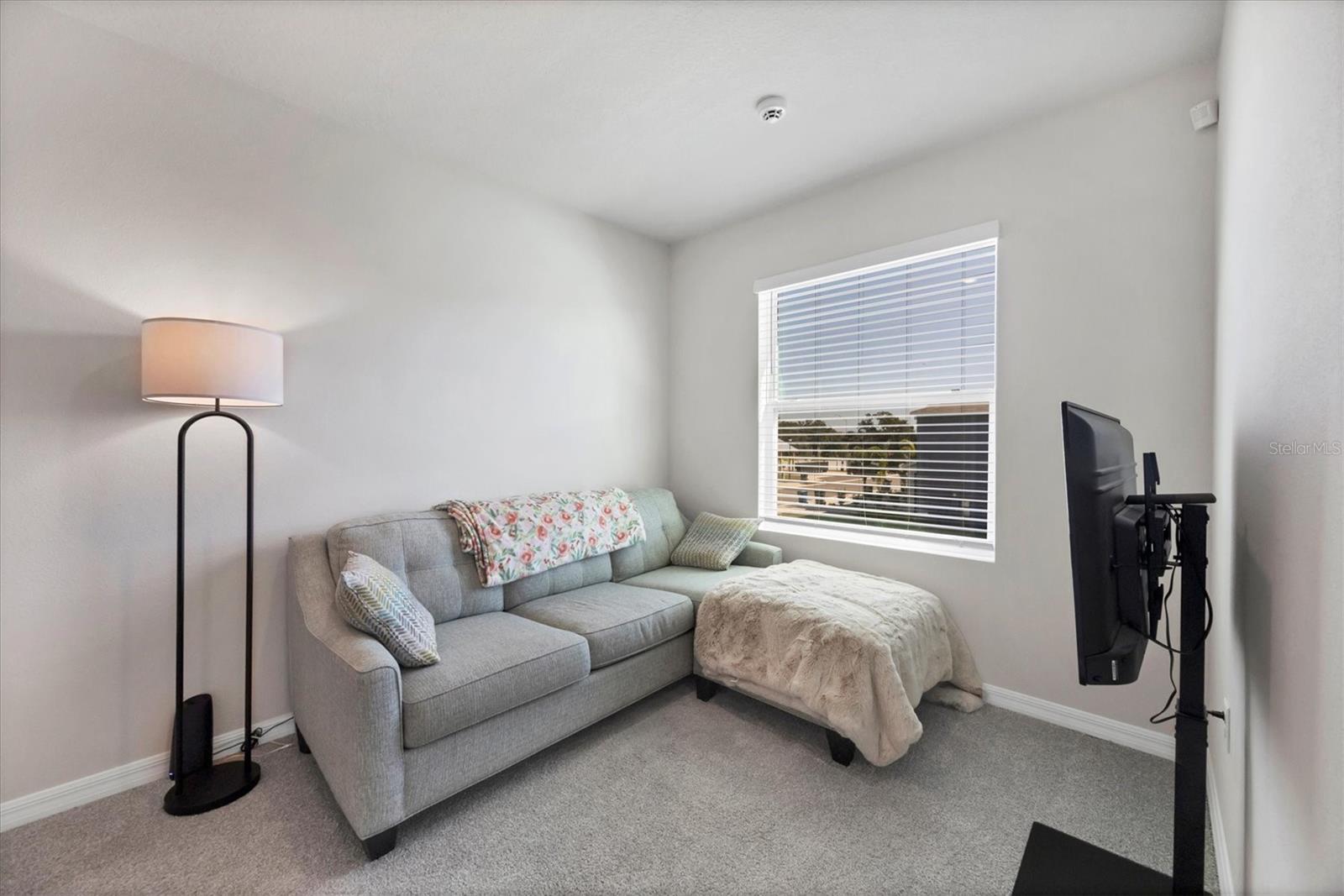 Image 17 of 52 For 2862 Newbern Banks Drive