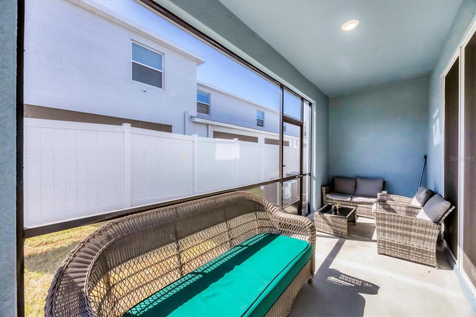 Image 33 of 52 For 2862 Newbern Banks Drive