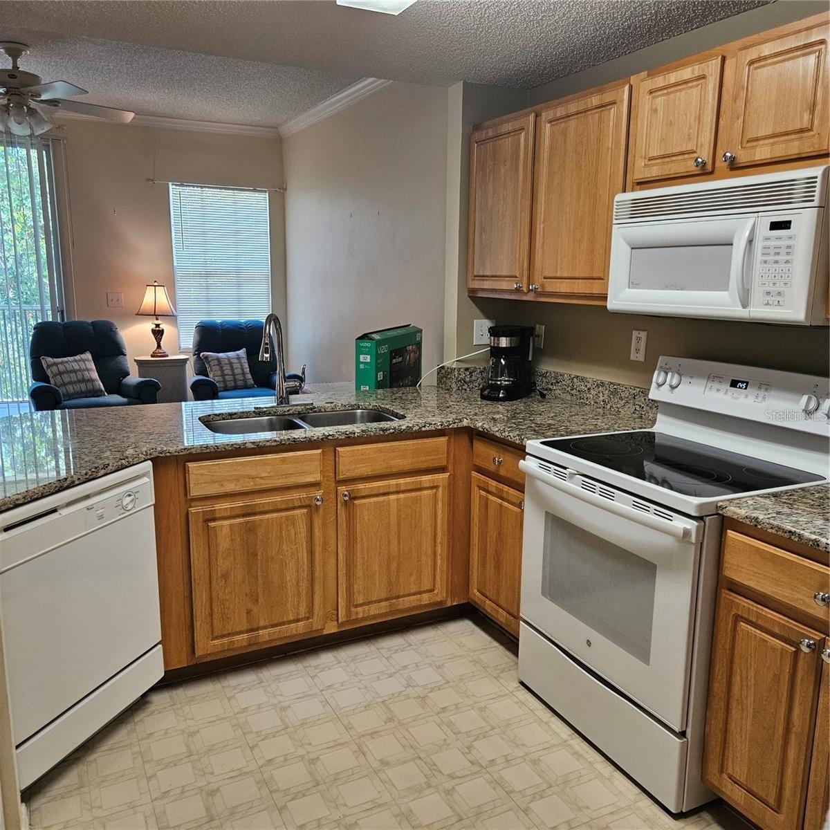 Image 9 of 37 For 5500 Bentgrass Drive 112