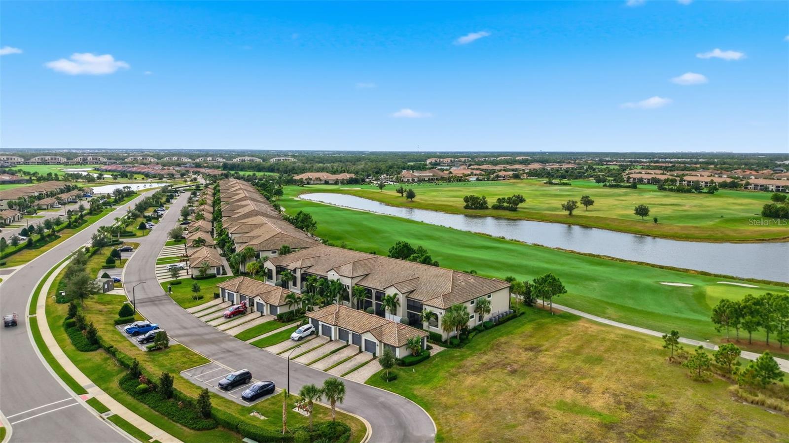 Image 29 of 46 For 5664 Palmer Circle 106