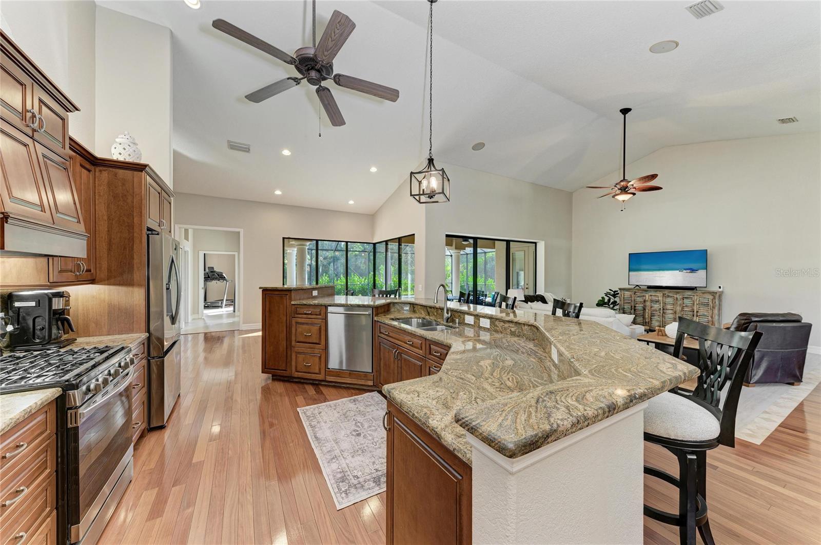 Image 17 of 74 For 3818 155th Ave E