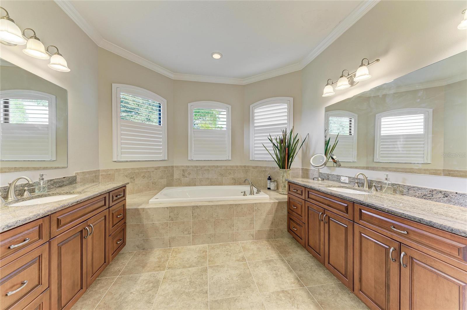 Image 32 of 74 For 3818 155th Ave E