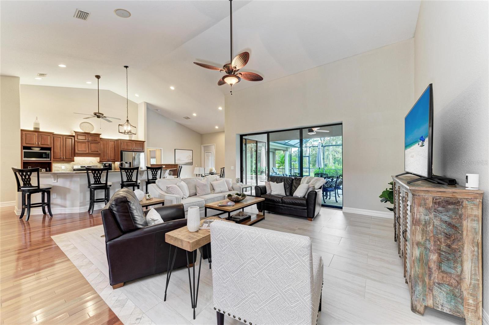 Image 8 of 74 For 3818 155th Ave E