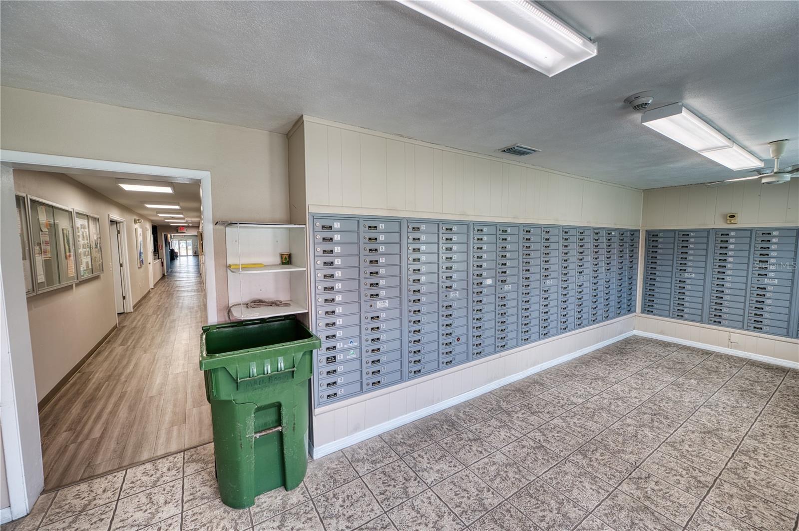 Image 47 of 60 For 4102 Lakewood Avenue