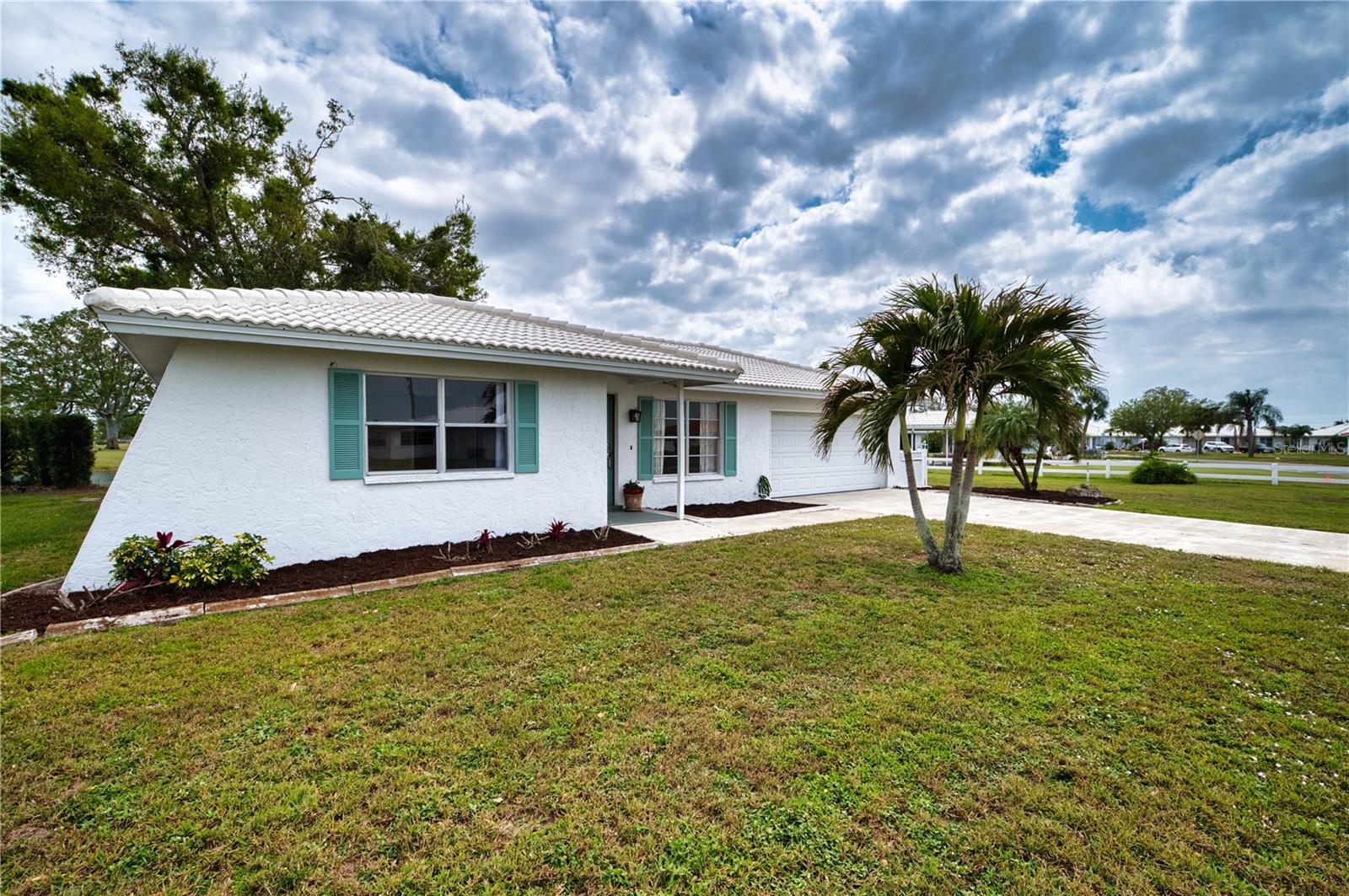 Image 57 of 60 For 4102 Lakewood Avenue