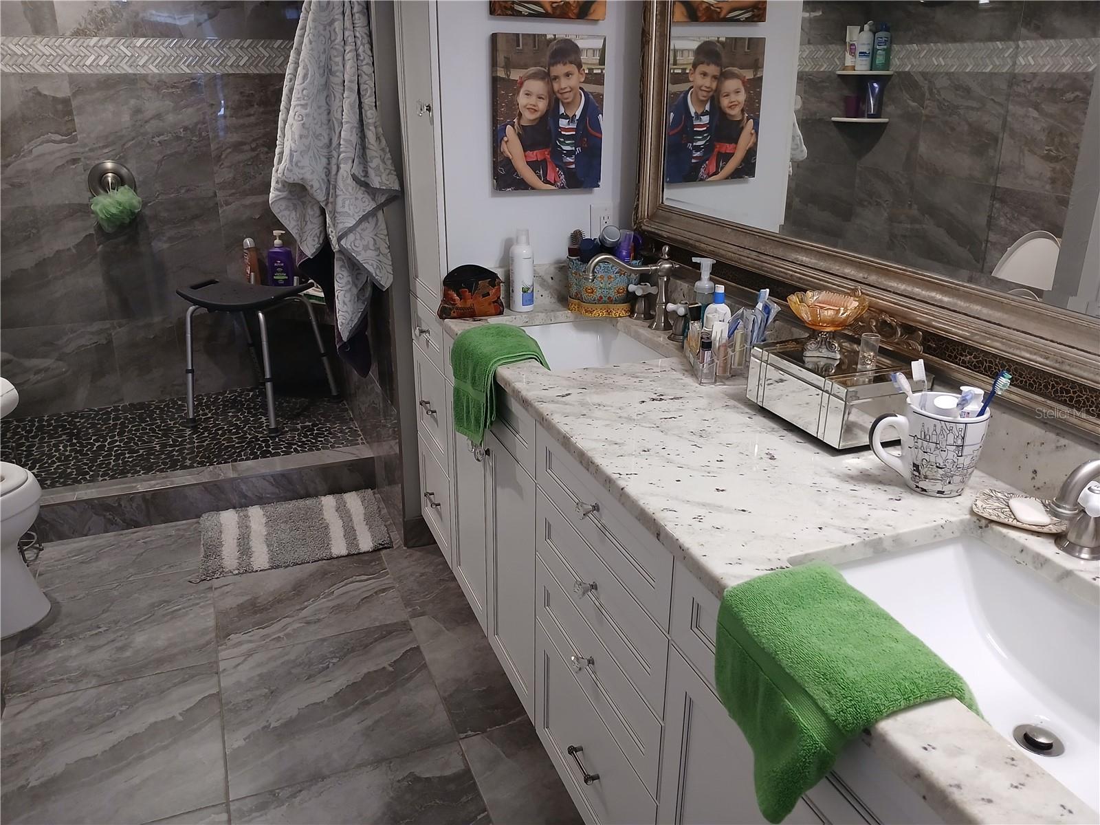 Image 12 of 17 For 631 Alhambra Road 1001