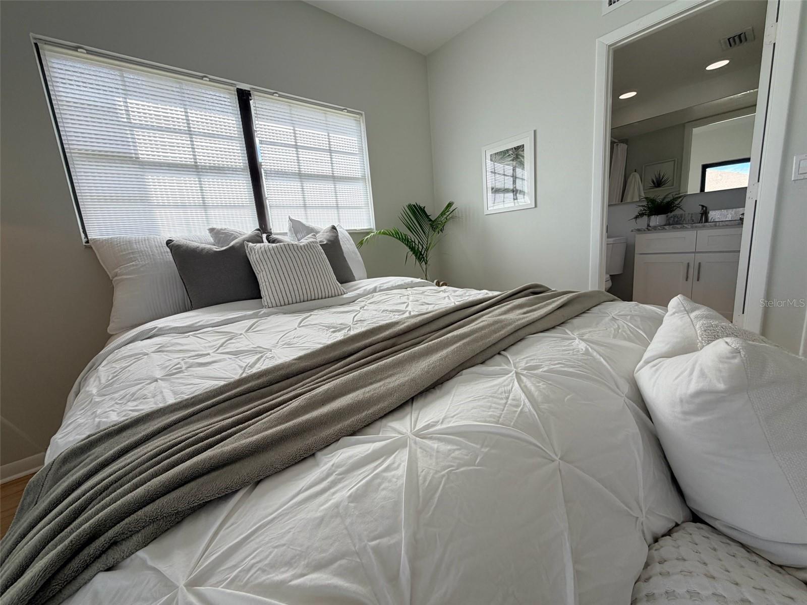 Image 18 of 44 For 2727 75th Street W 1af