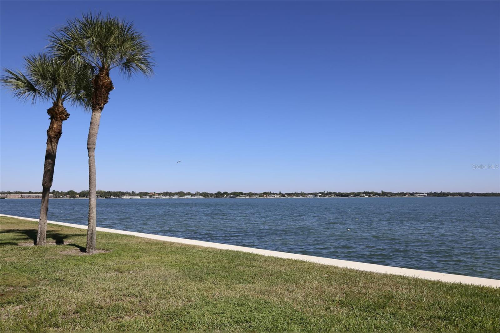 Image 8 of 13 For 7510 Sunshine Skyway Lane S T13