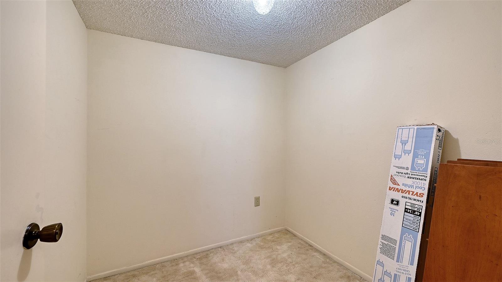 Image 30 of 63 For 1400 1st Avenue W 304