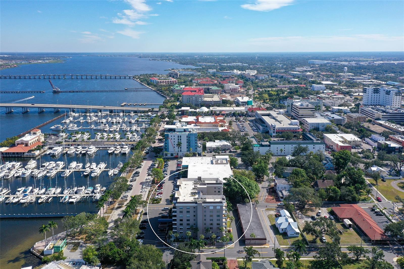 Image 35 of 63 For 1400 1st Avenue W 304