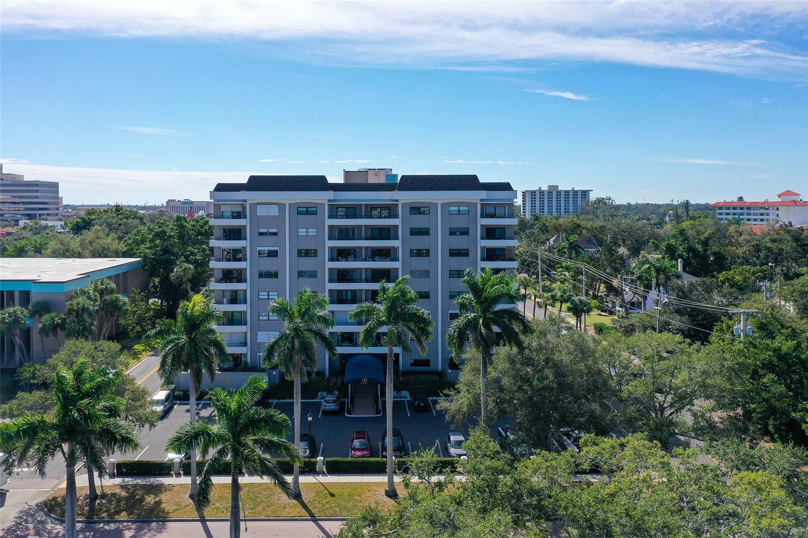 Image 53 of 63 For 1400 1st Avenue W 304