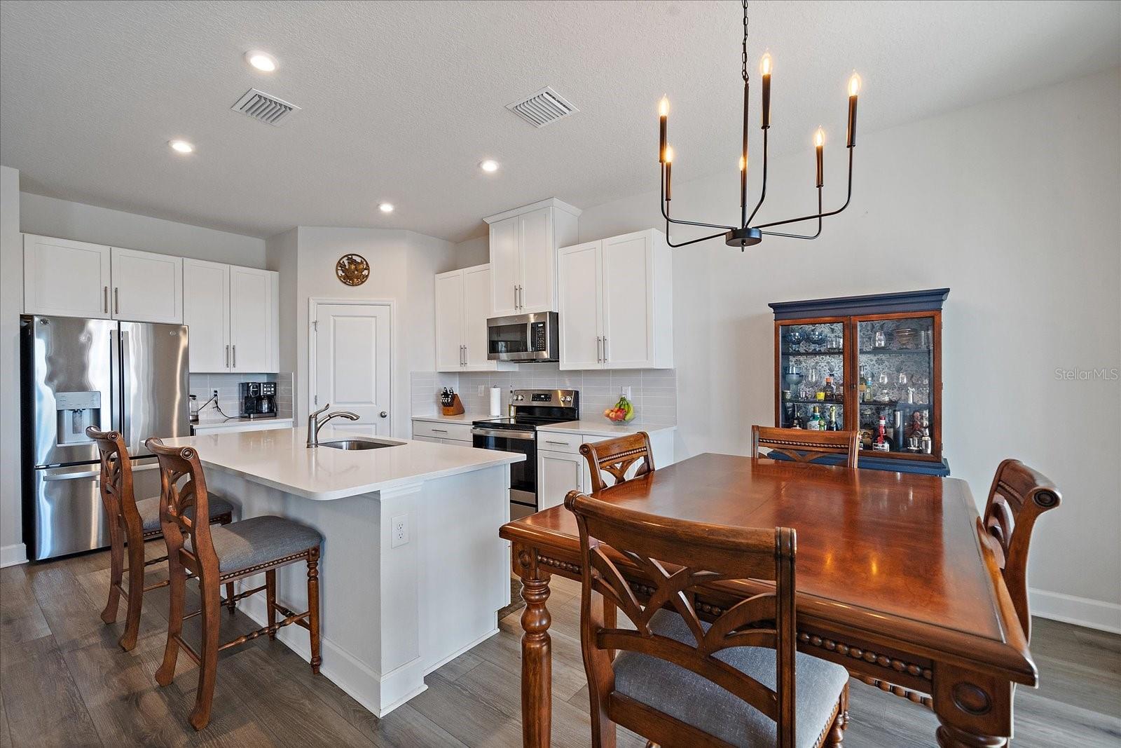 Image 12 of 39 For 6209 116th Avenue E