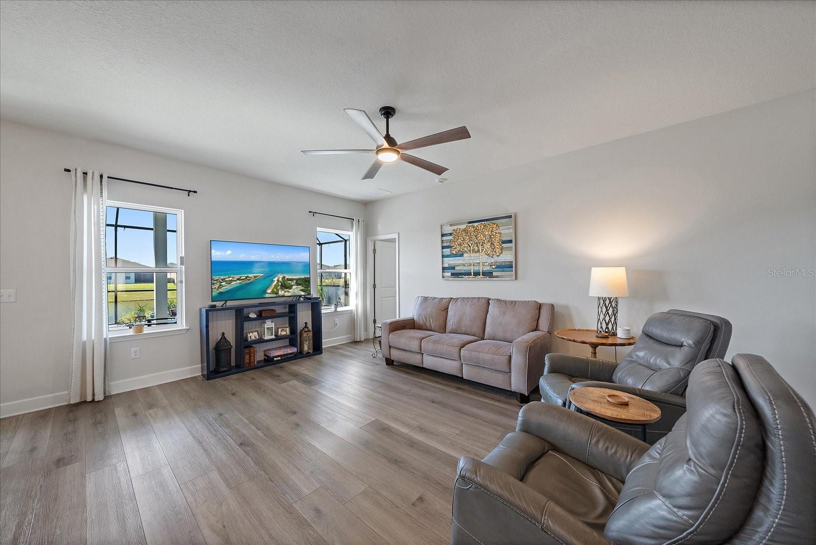 Image 15 of 39 For 6209 116th Avenue E