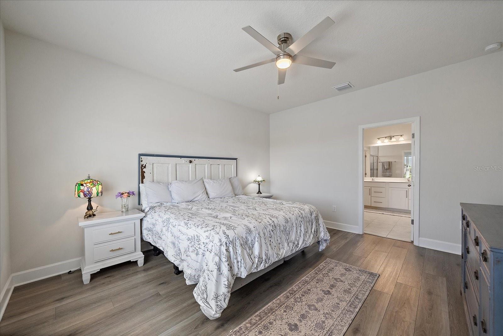 Image 21 of 39 For 6209 116th Avenue E