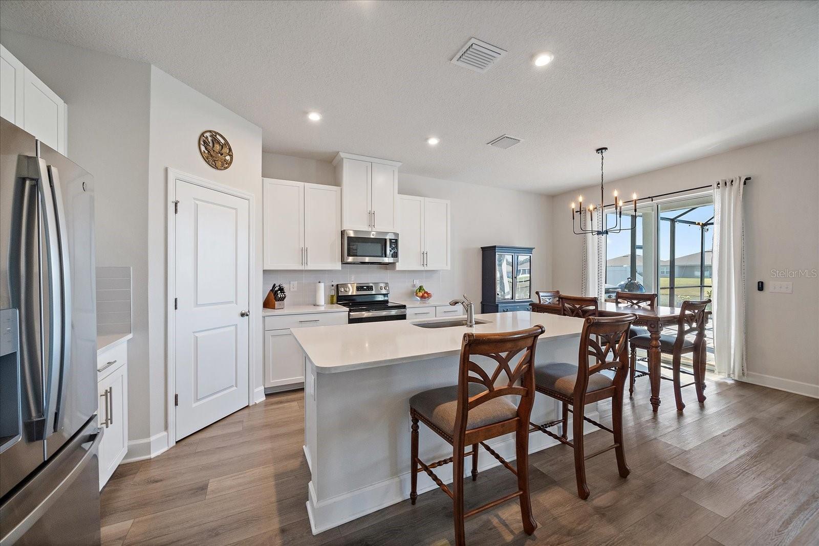 Image 6 of 39 For 6209 116th Avenue E