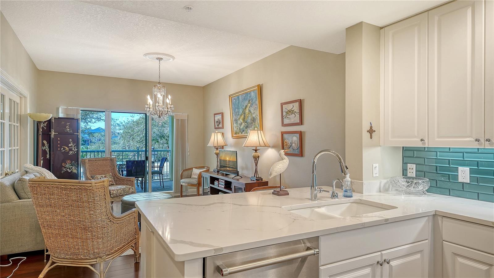 Image 19 of 50 For 1308 Old Stickney Point Road W23