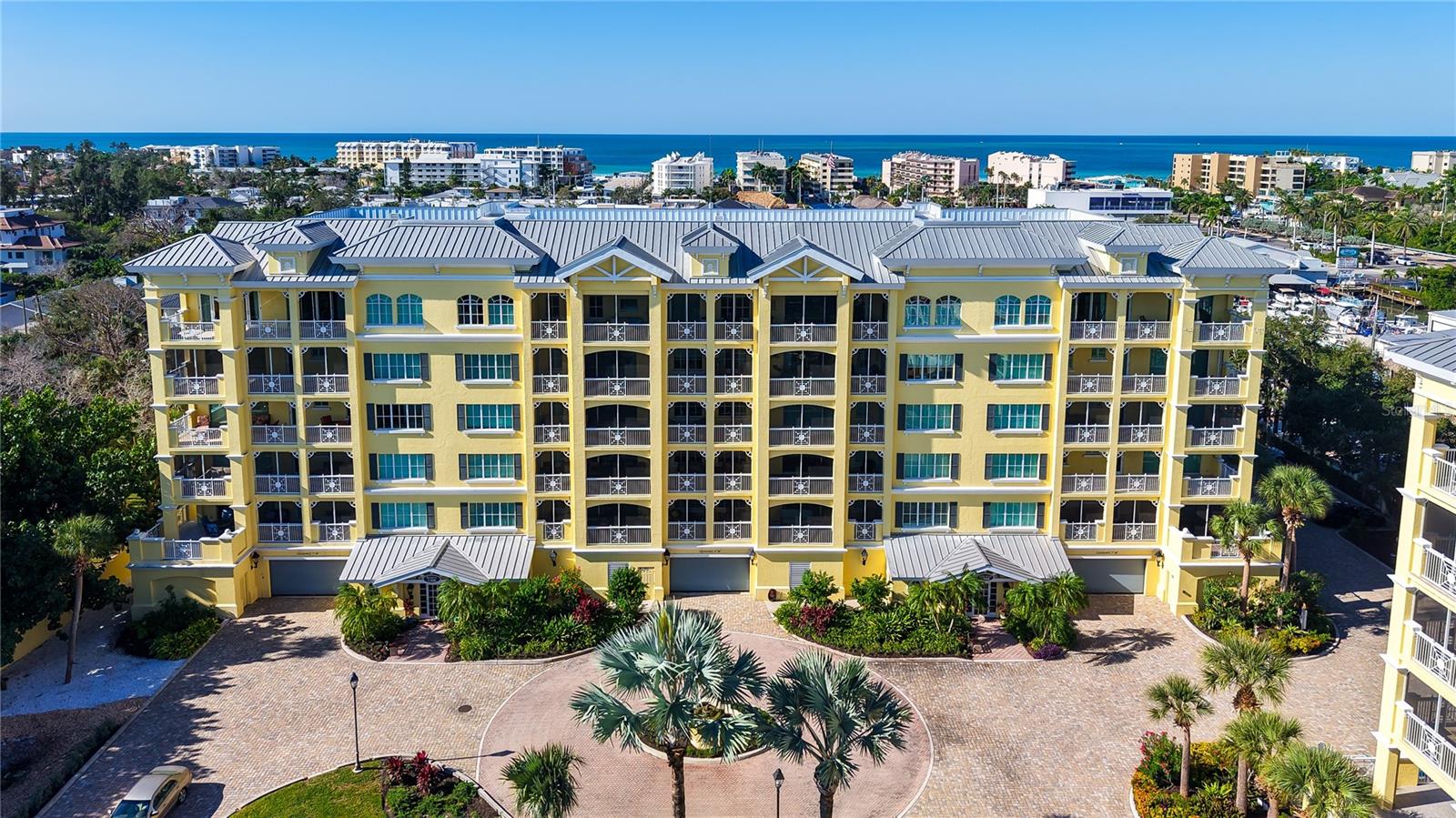 Image 2 of 50 For 1308 Old Stickney Point Road W23