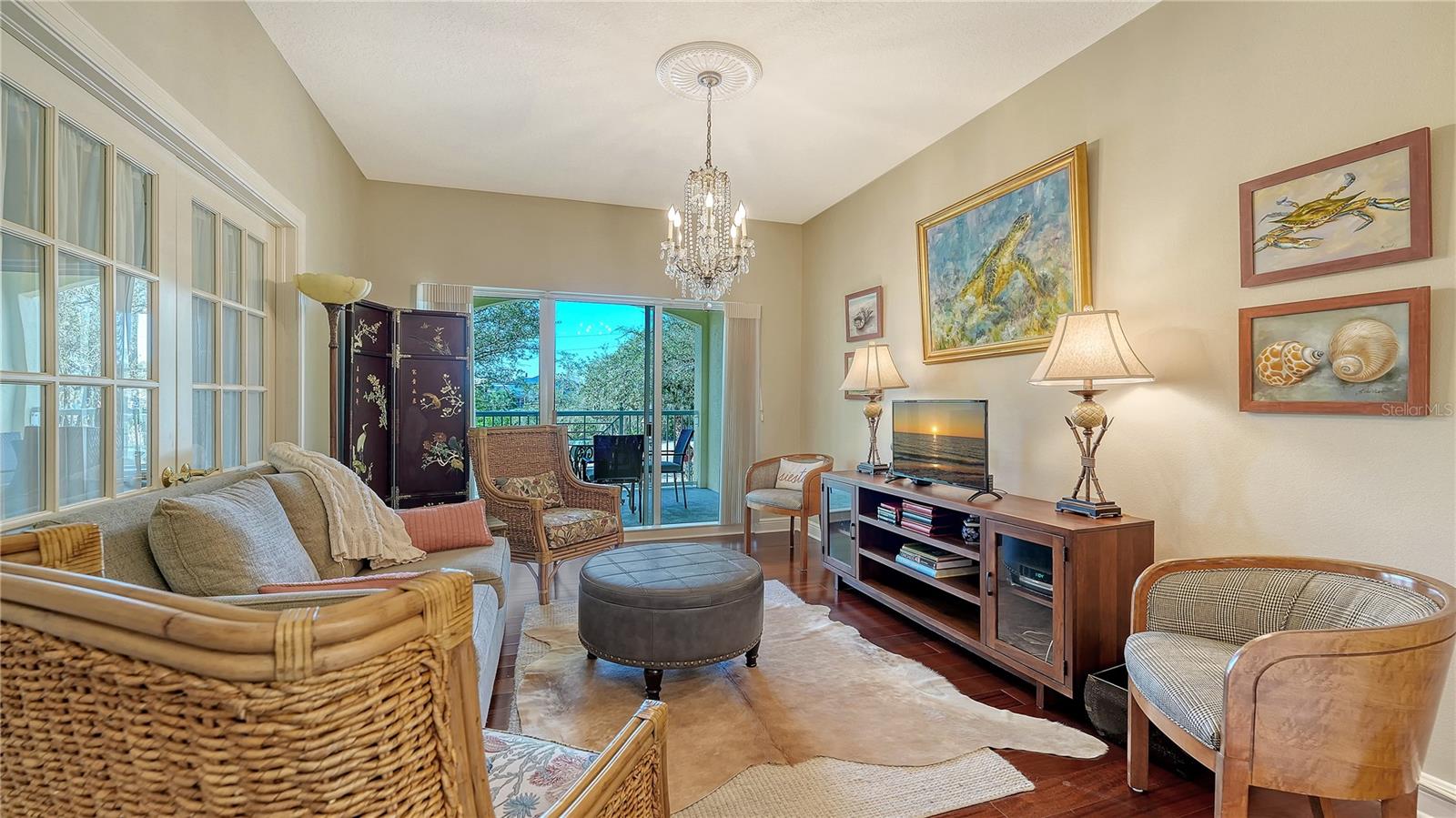 Image 20 of 50 For 1308 Old Stickney Point Road W23