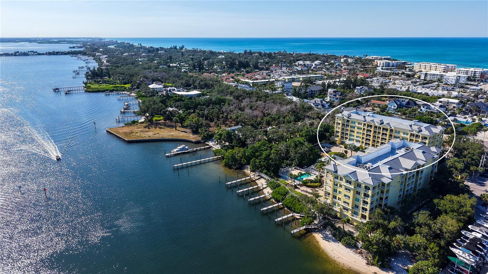 Image 40 of 50 For 1308 Old Stickney Point Road W23