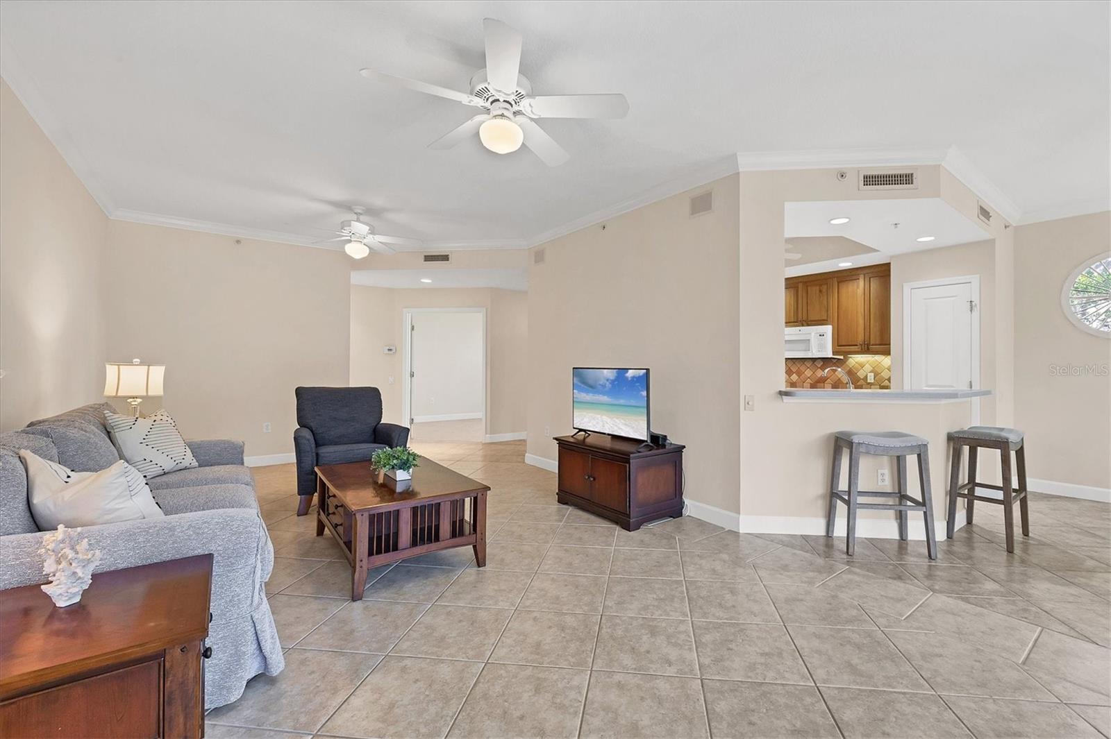 Image 10 of 52 For 7493 Botanica Parkway 101b17