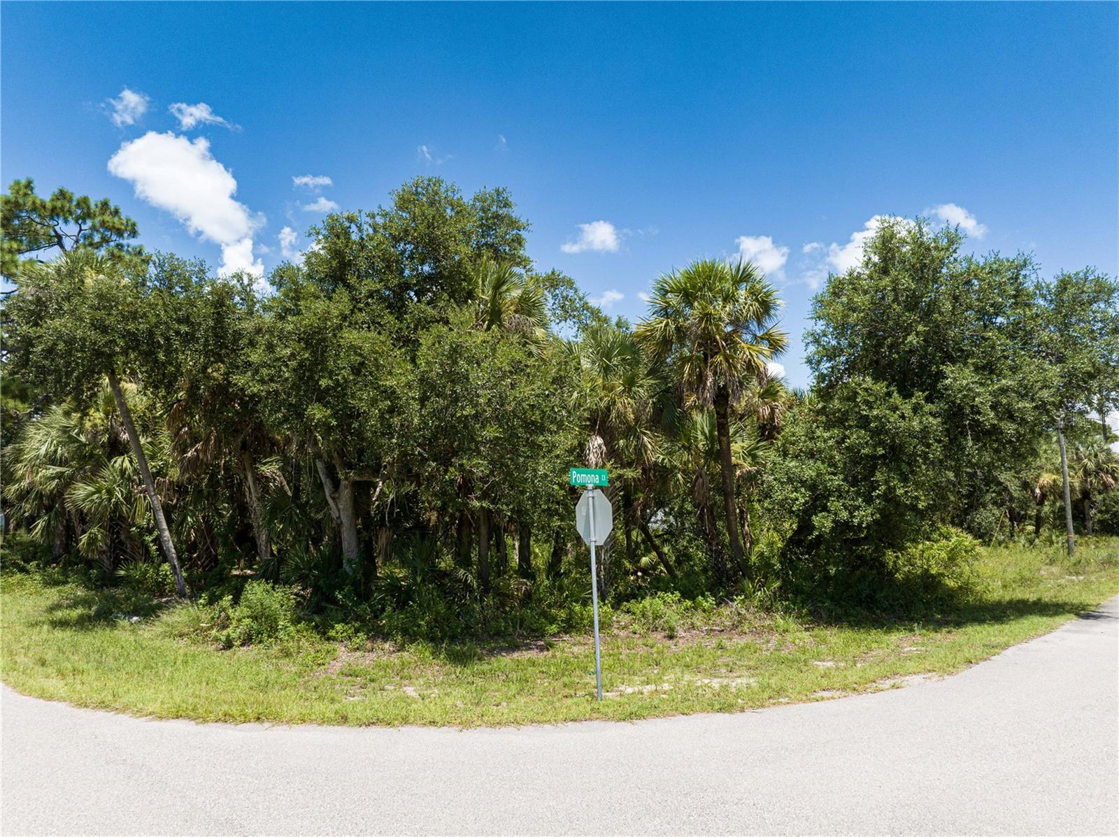 Image 4 of 8 For  Pomona Ct  