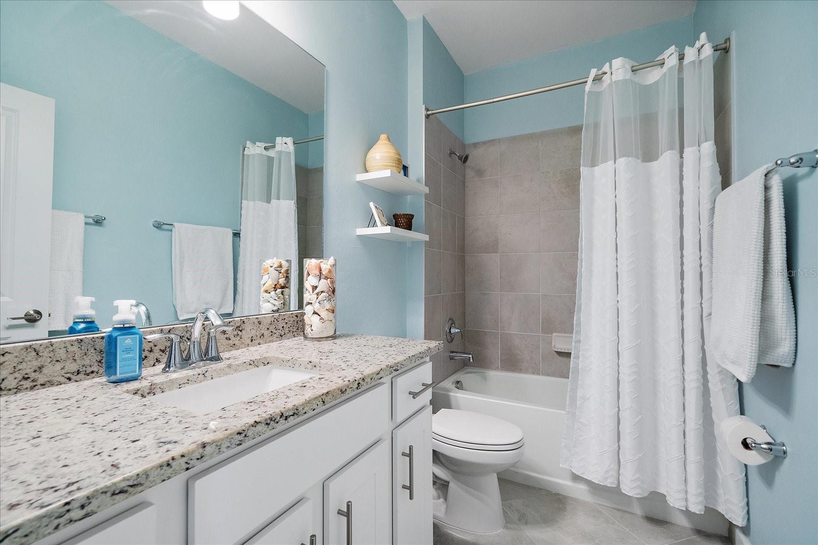 Image 19 of 37 For 5514 Tidal Breeze Cove