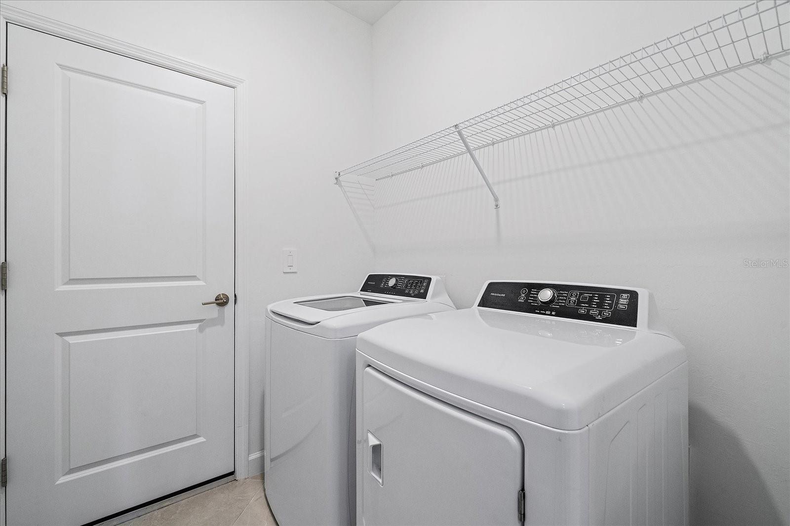 Image 22 of 37 For 5514 Tidal Breeze Cove