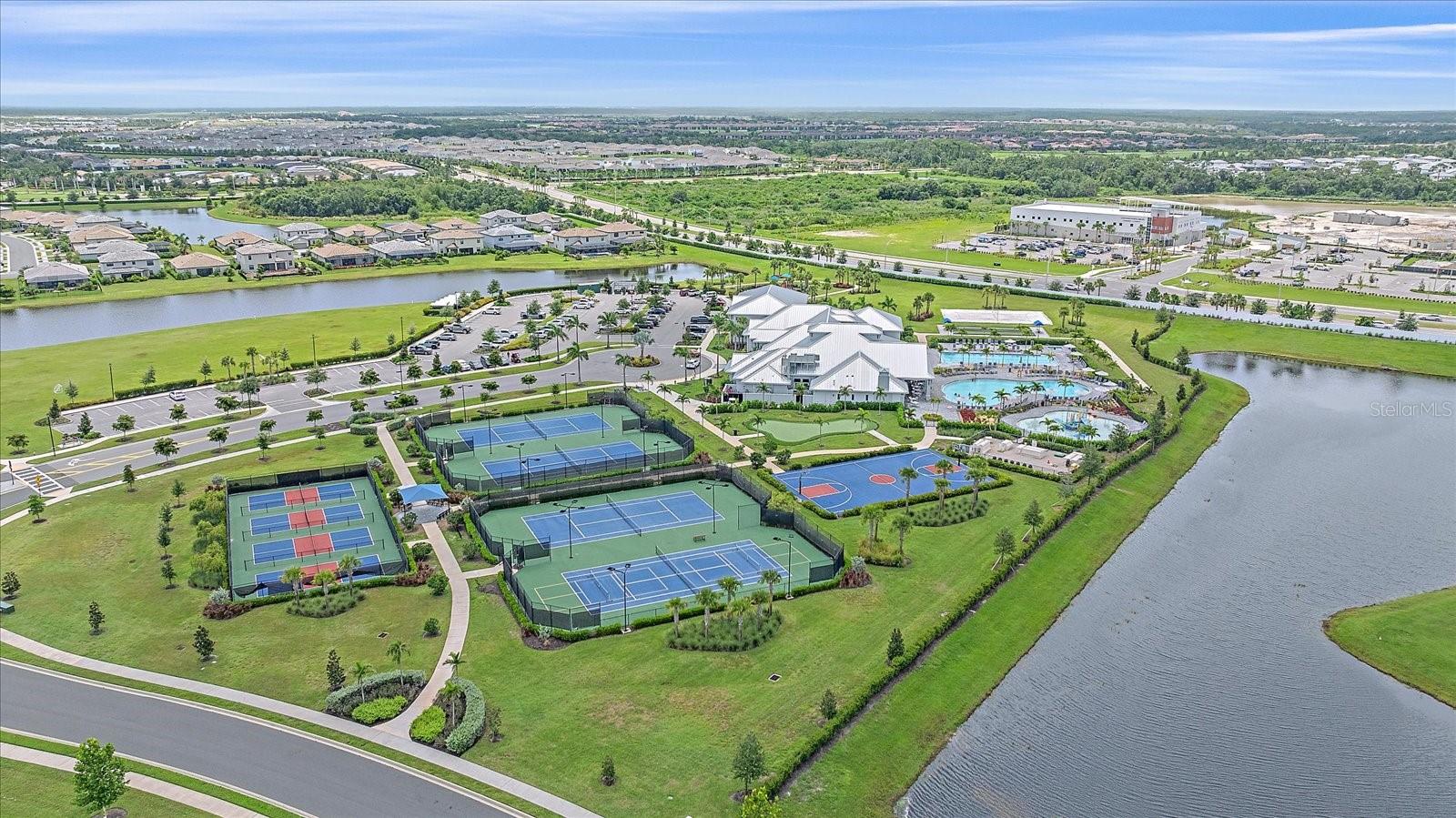 Image 30 of 37 For 5514 Tidal Breeze Cove