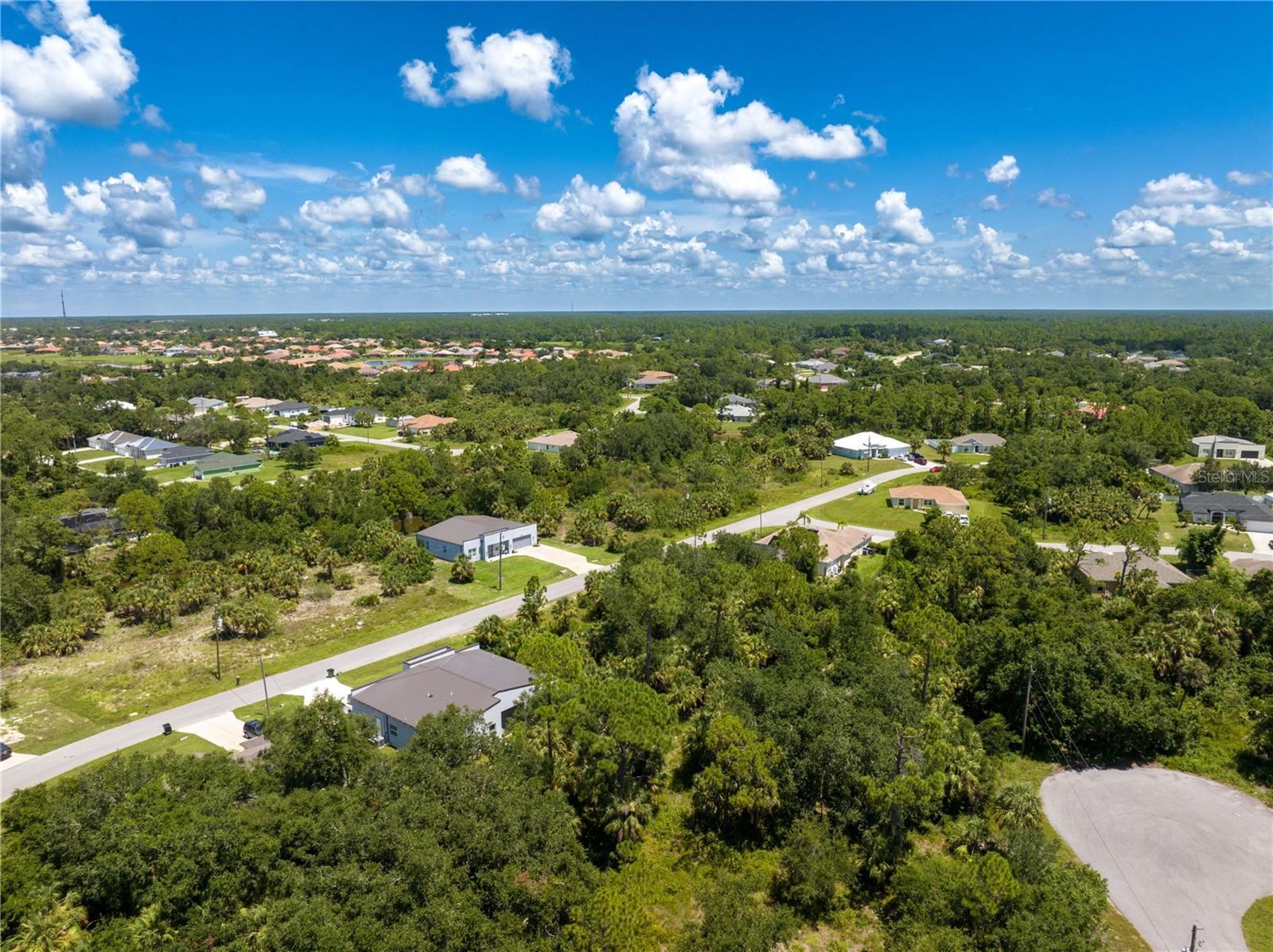 Image 7 of 7 For Pomona Avenue