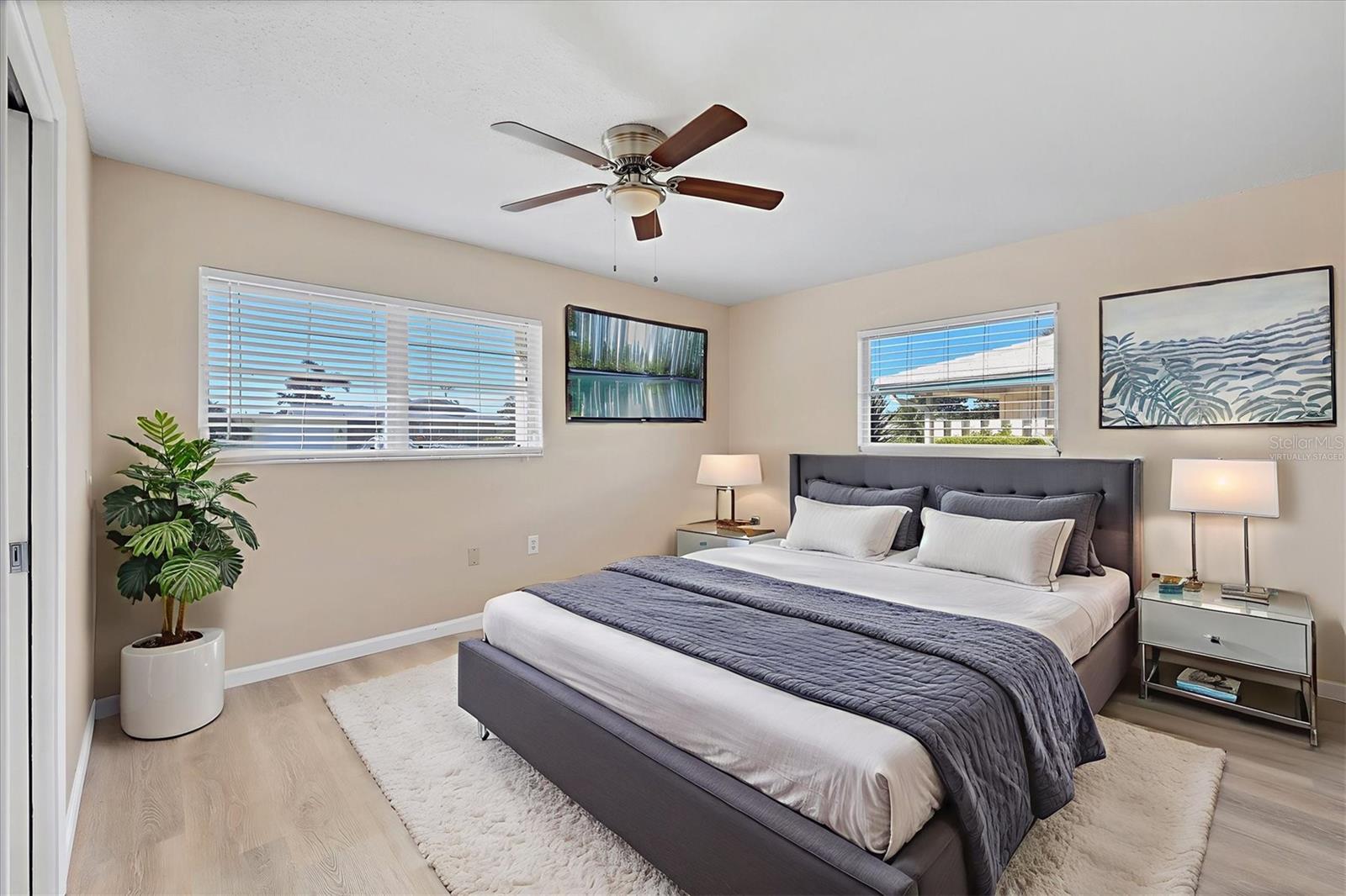 Image 24 of 53 For 6912 10th Ave W 509