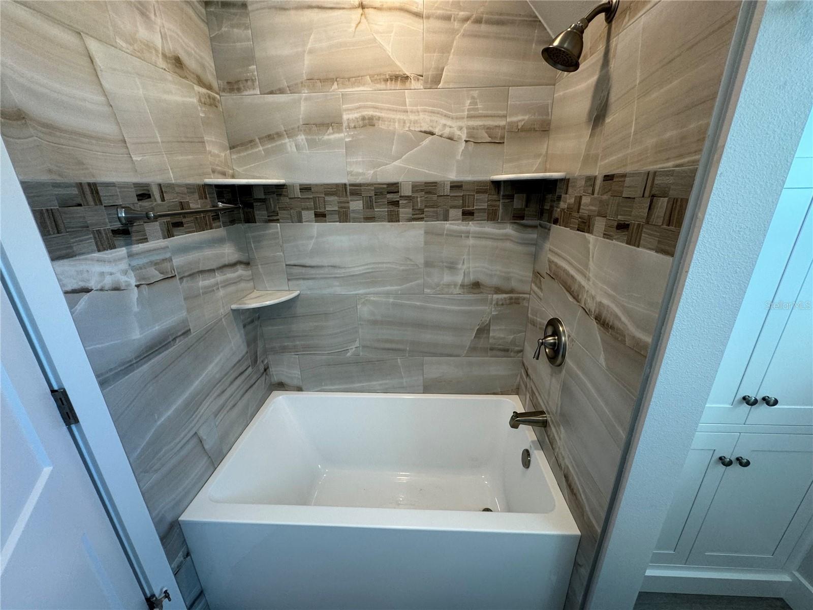 Image 12 of 17 For 1510 Gilbert Avenue