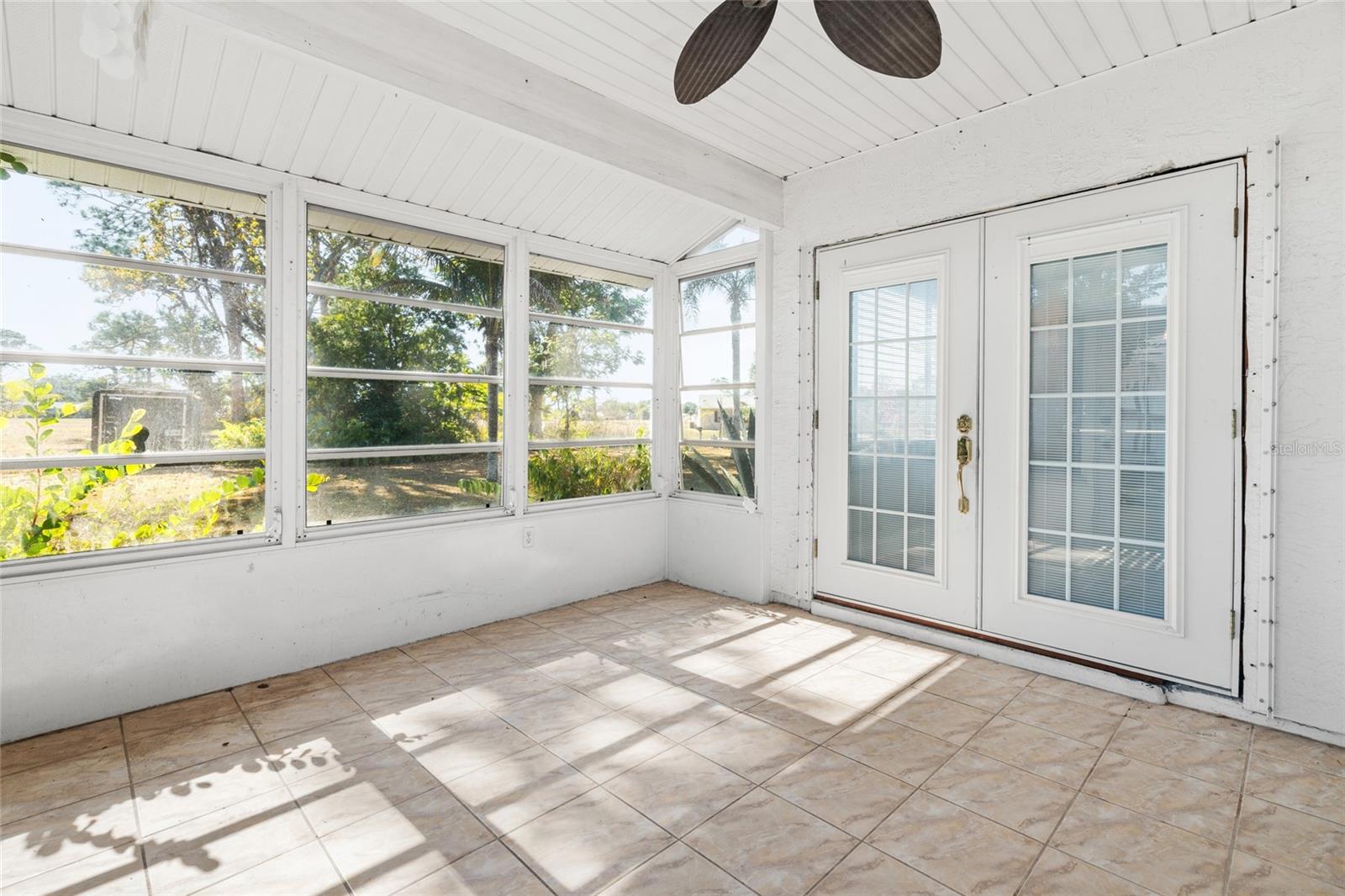 Image 20 of 33 For 6789 Miro Court